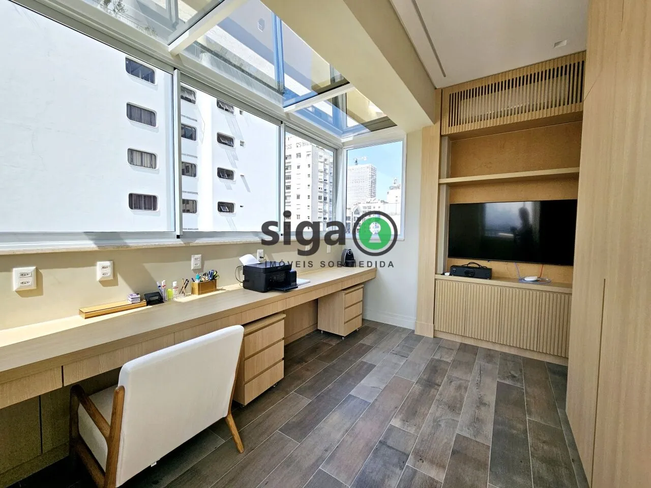 Imagem Cobertura Duplex 420 m² reformados, 4 suítes e 5 vagas na Vila Nova Conceição