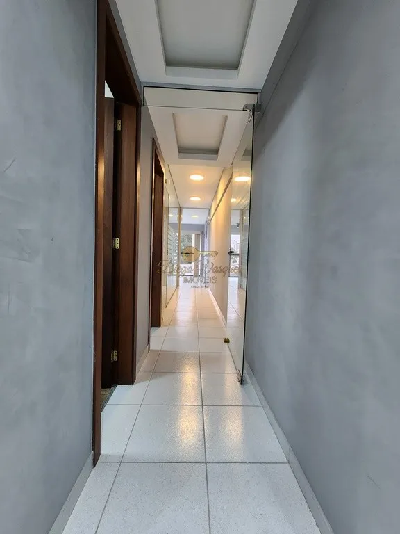 Imagem Sala Comercial para Locação em Teresópolis / RJ no bairro Várzea