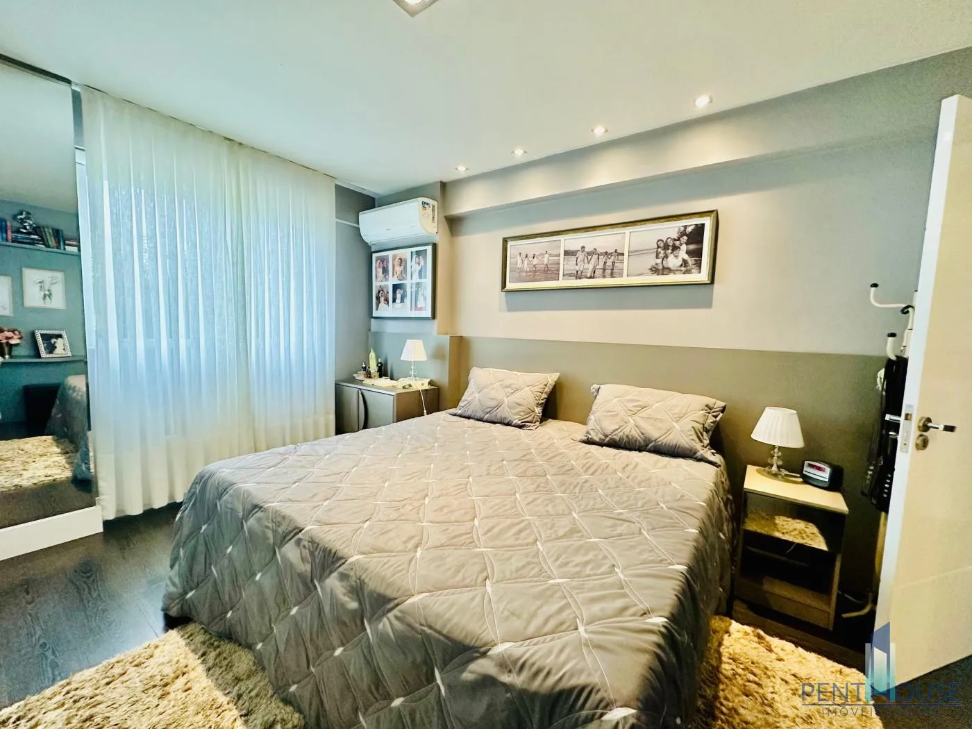 Imagem Apartamento com Terraço para Venda em Balneário Camboriú, CENTRO, 3 dormitórios, 1 suíte, 2 banheiros, 1 vaga