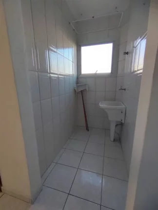 Imagem Apartamento com 2 dorms, Tupi, Praia Grande - R$ 389 mil, Cod: 2475