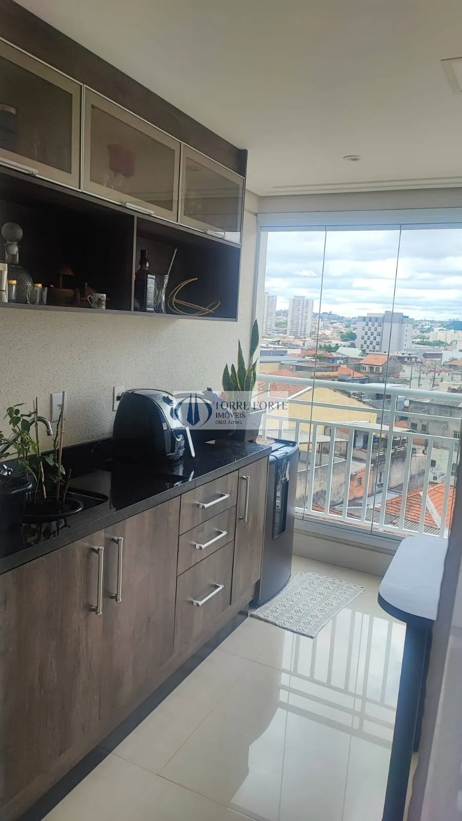 Imagem Maravilhoso Apartamento com 3 dormitórios na Vila Carrão 