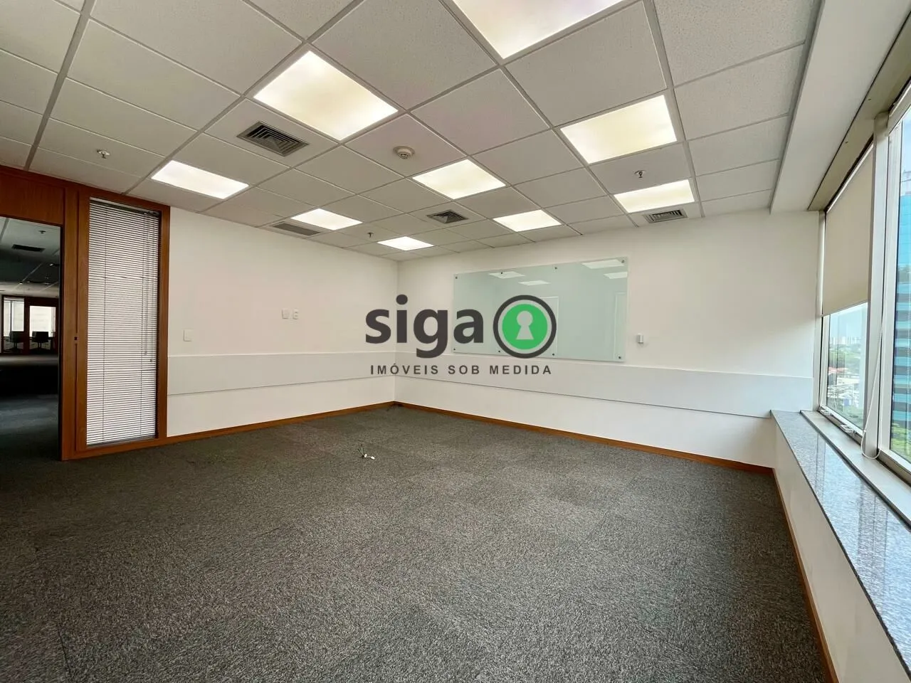 Imagem CONJUNTO COMERCILA COM 551 M² MOBILIADO PARA LOCAÇÃO NO BROOKLIN
