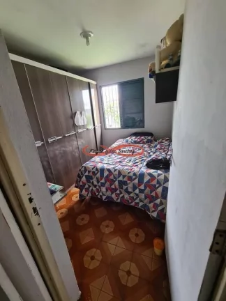 Imagem APARTAMENTO USADO A VENDA EM ITAQUERA - POUCOS METROS RADIAL LESTE.