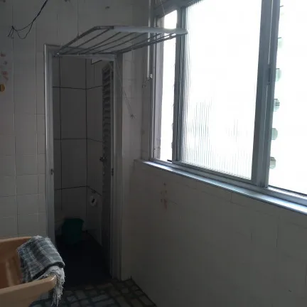 Imagem Apartamento com 2 Quartos à Venda, 93 m² em Gonzaga - Santos