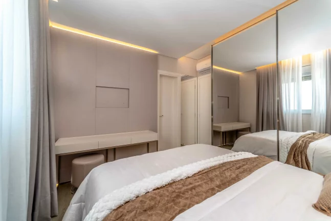 Imagem Apartamento com 4 dormitórios sendo 4 suítes e 4 vagas de garagem em Balneário Camboriú/SC