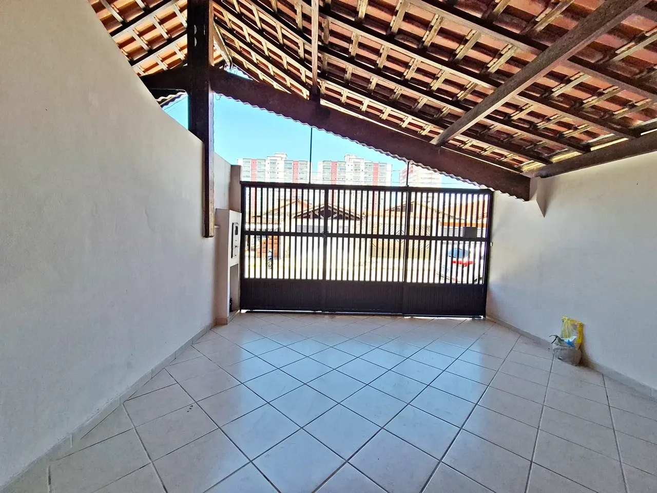 Imagem Casa com 2 Quartos à Venda, 70 m² em Ocian - Praia Grande