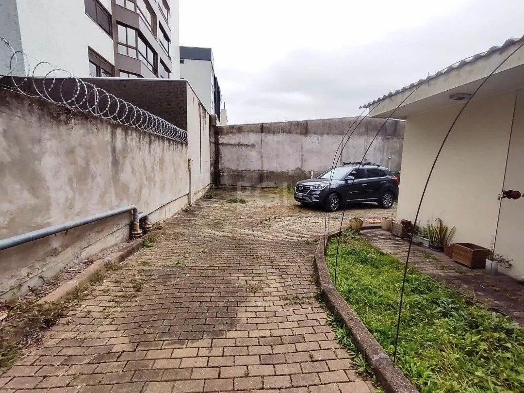 Imagem Loja para Venda - 461m² - bairro Tristeza