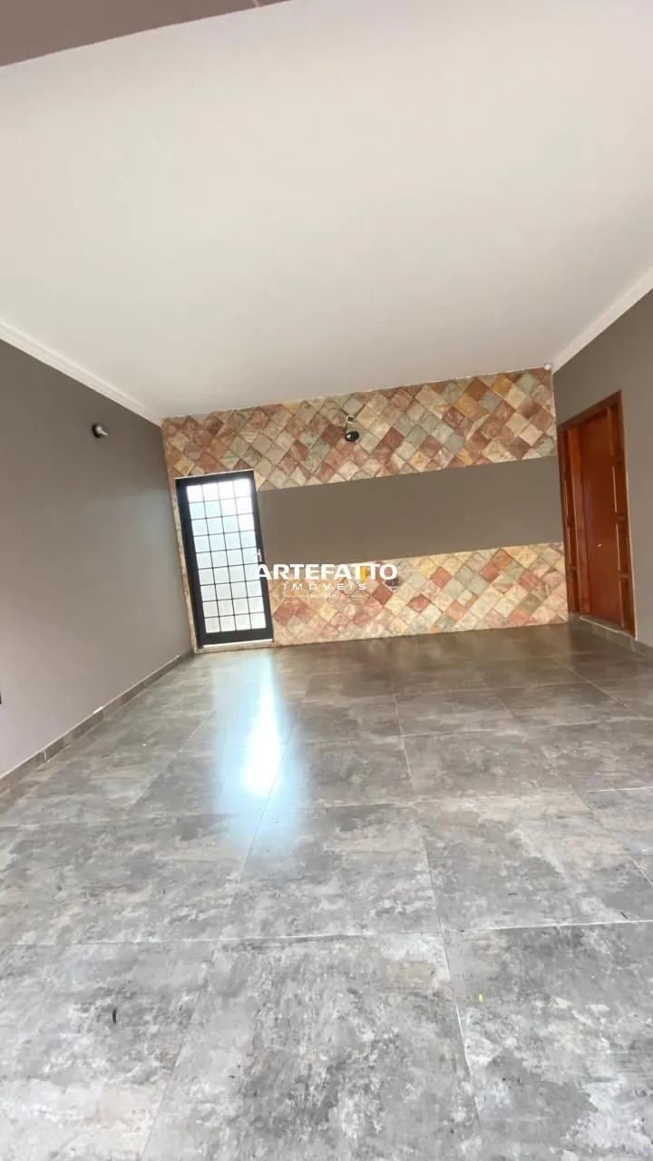 Imagem Casa com 3 dormitórios no bairro Vila Imperador