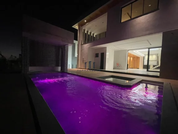 Imagem Casa nova mobiliada em Alphaville Vespasiano, piscina, spa e sauna, 4 suites