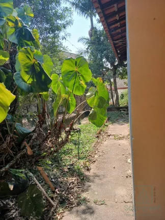 Imagem Casa Térrea à Venda em Atibaia - por R$650.000,00 e 637m²