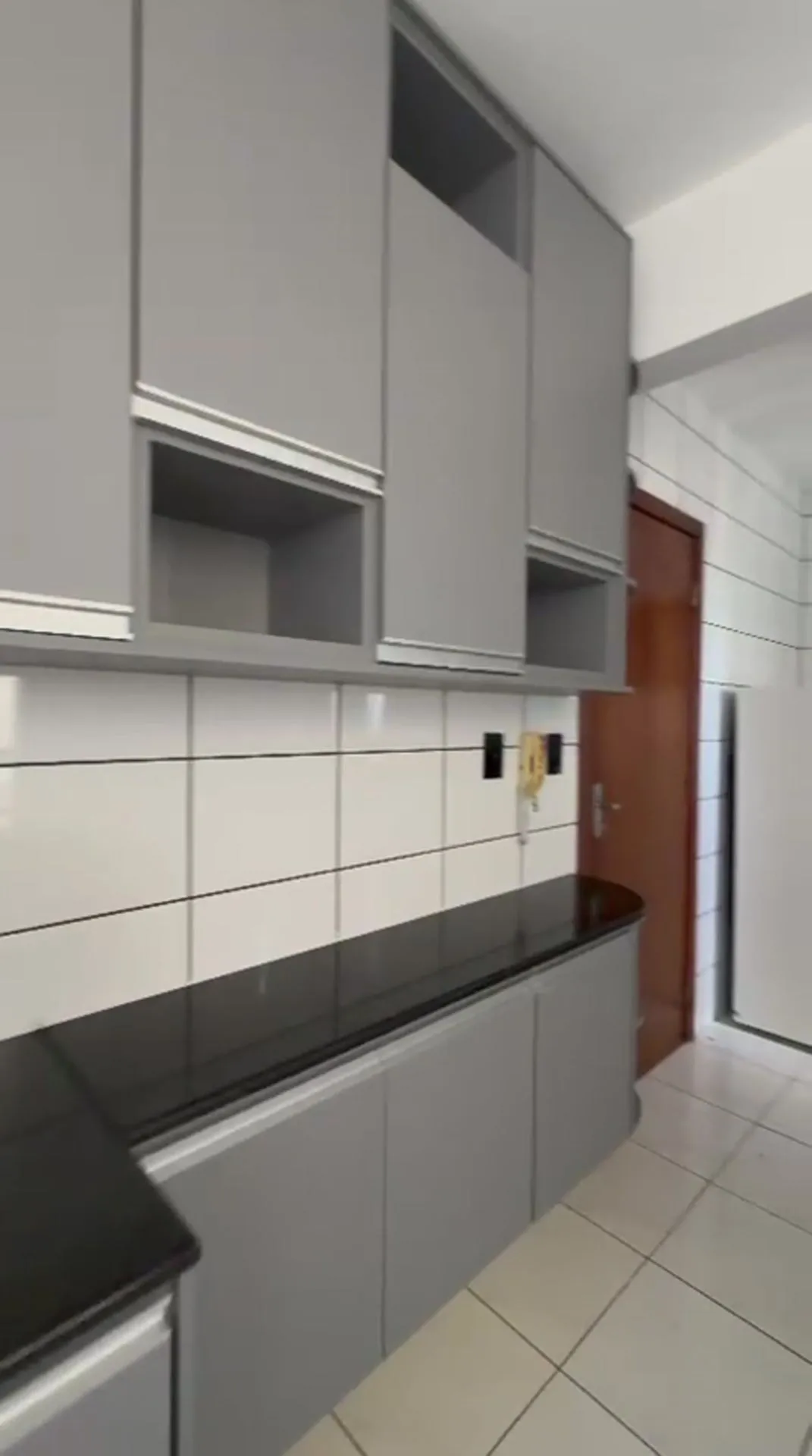 Imagem APARTAMENTO PARA LOCAÇÃO - EDIFÍCIO LÊ CORBUSIER 3 Suites