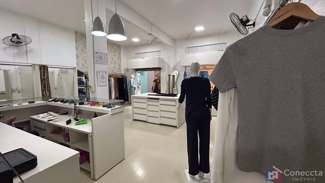 Imagem Loja Comercial à venda, Centro, Patos de Minas - LO0003.