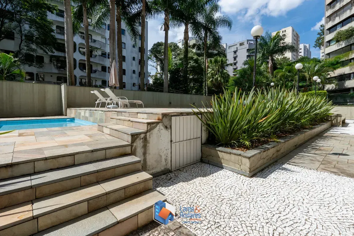 Imagem Apartamento para venda em Vila Morumbi com 3 quartos, sendo 2 suítes, 271m²