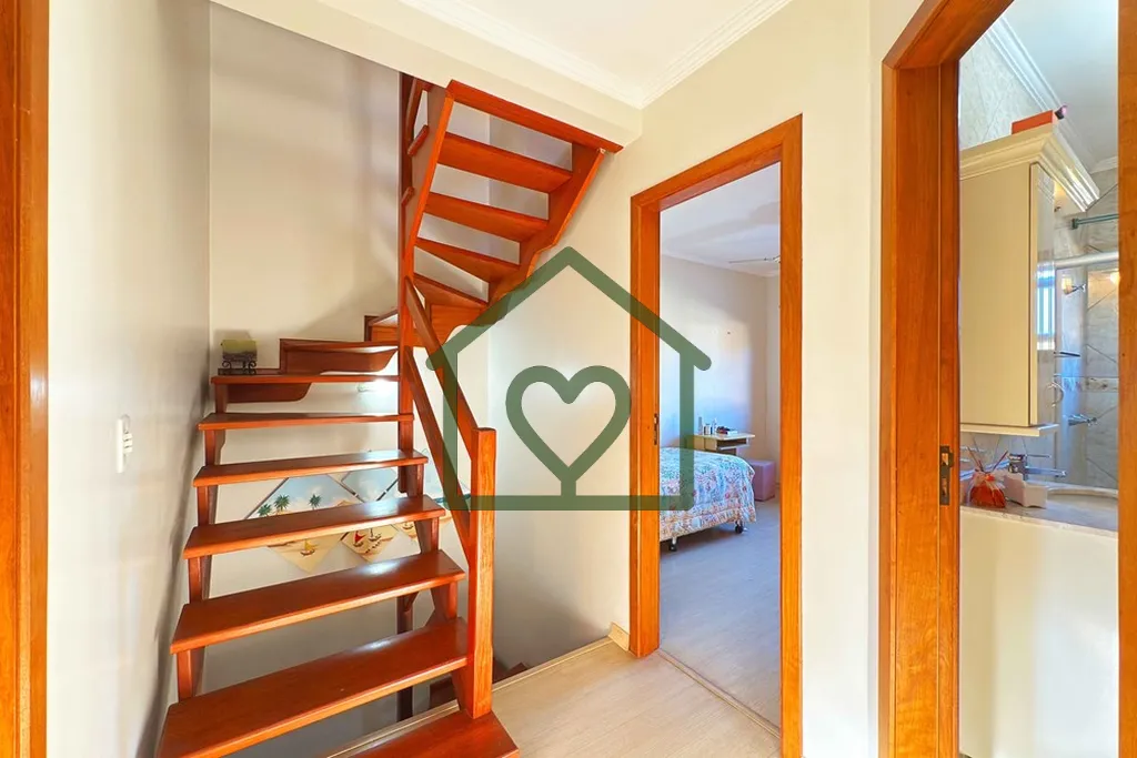 Imagem casa em condomínio, projetada para oferecer conforto, praticidade e ambientes acolhedores para toda...