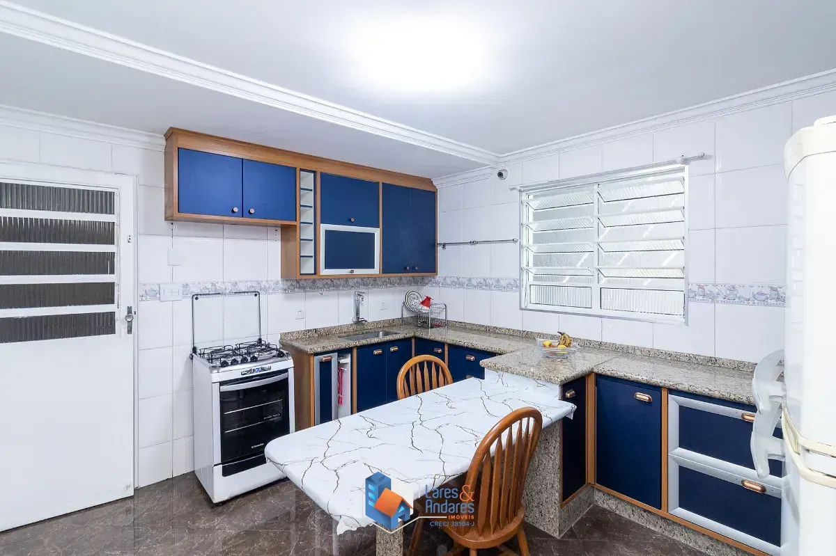 Imagem Sobrado para venda em Vila Nova Cachoeirinha com 3 quartos, sendo 1 suíte, 180m²
