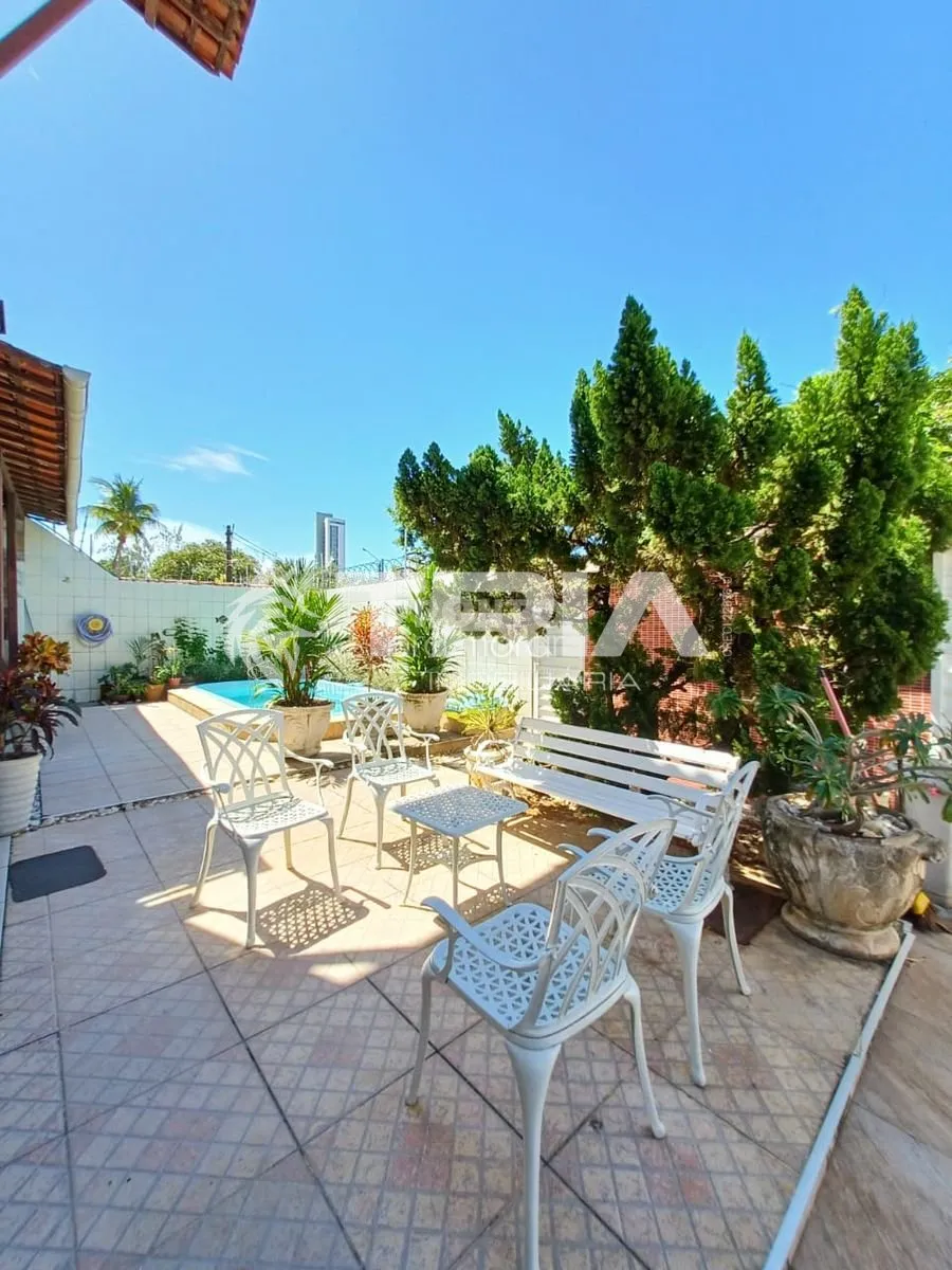 Imagem Casa de 5 quartos, 466m² no bairro Bairro Novo, em Olinda