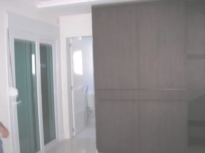 Imagem Casa para Venda - 462m², 6 dormitórios, sendo 6 suites, 3 vagas - Atlântida