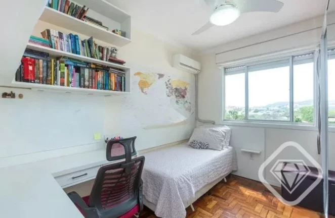 Imagem Um apartamento com o melhor do sol da manhã e muito conforto!

São 3 dormitórios, living para 2 a...