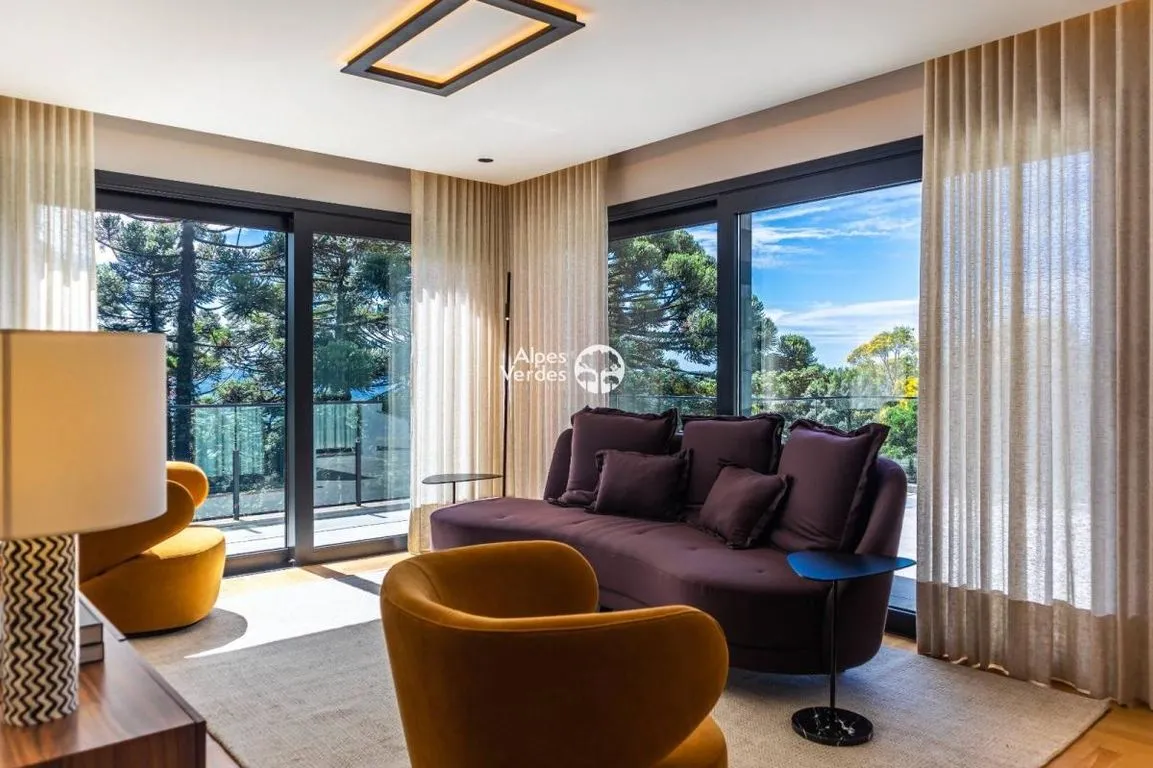 Imagem Apartamento à Venda em Planalto, Gramado - RS
