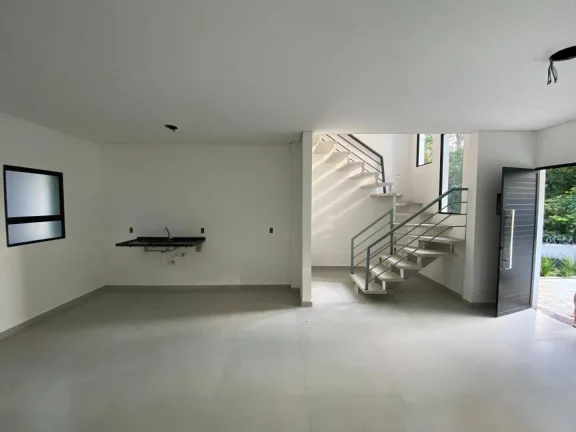 Imagem Casa a venda em Cotia, 3 dormitórios, 2 vagas e Solário SP.
