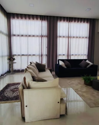 Imagem Linda casa a venda no Condomínio Ninho Verde Eco Residence II - Pardinho/SP.