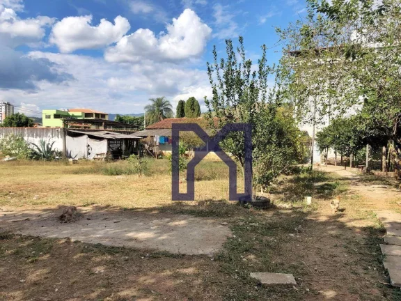 Imagem Terreno amplo com 2375 m² na Geraldino Campista, por R$ 2.800.000 - Santo Antônio - Itajubá/MG