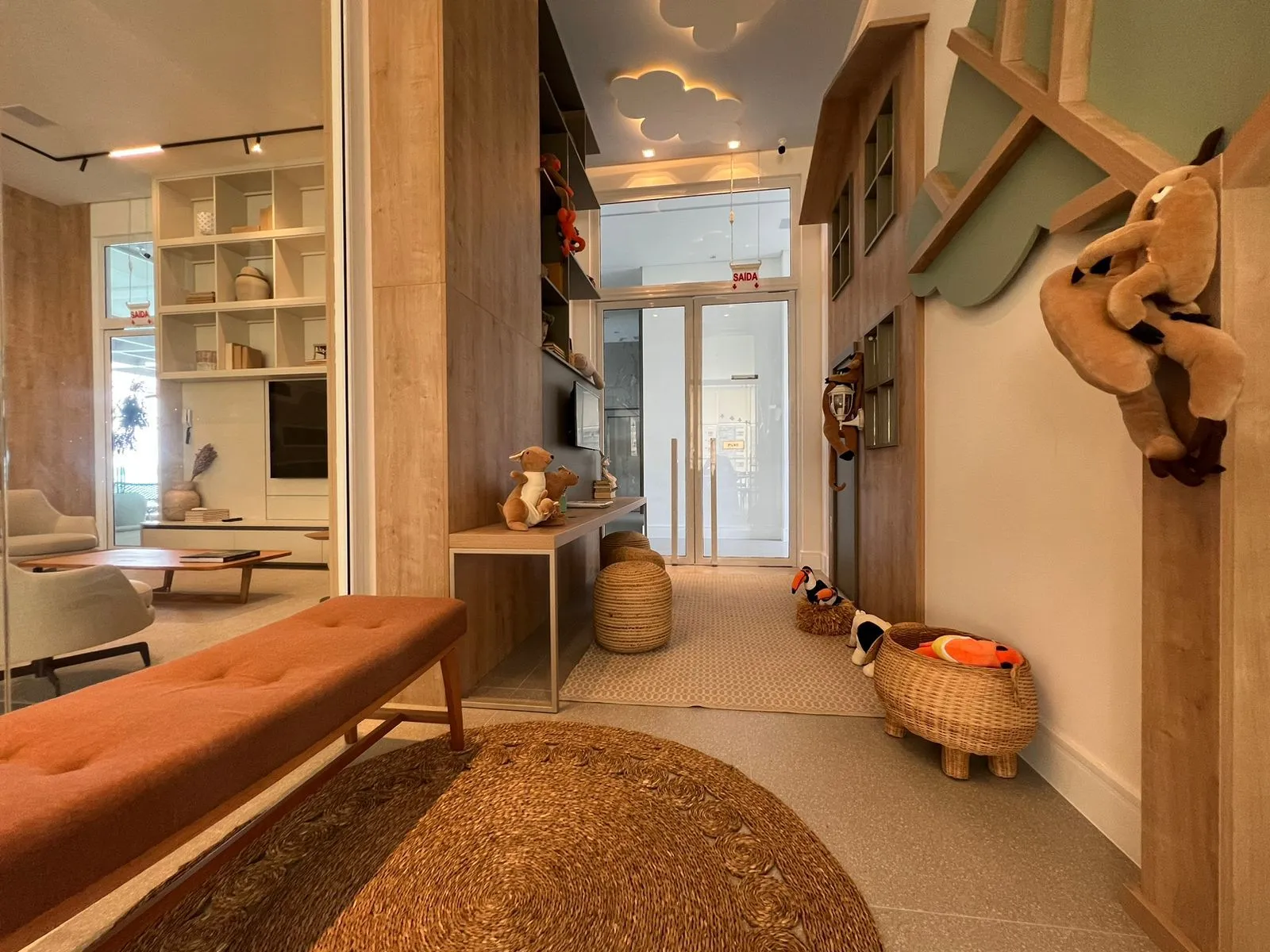 Imagem Apartamento com vista para o mar à venda com 197m2 por R$ 4.290.000,00