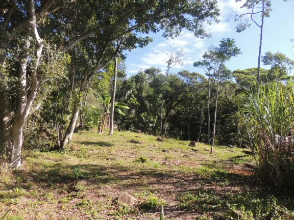 Imagem Terreno Espaçoso em Macacu, Garopaba-SC: 20 mil m², Vista para Lagoa e Mar