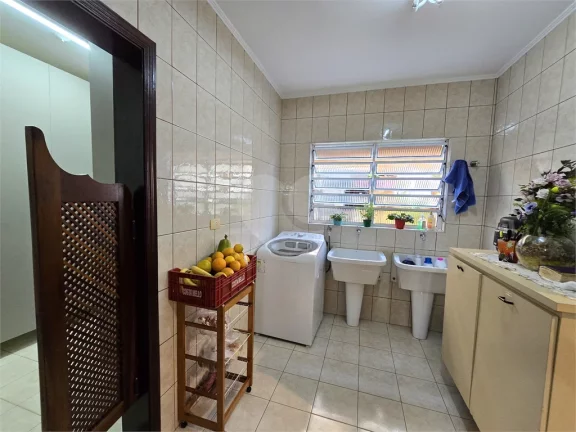 Imagem Sobrado à venda com 4 quartos, sendo 1 suíte, em JAGUARA, São Paulo - SP