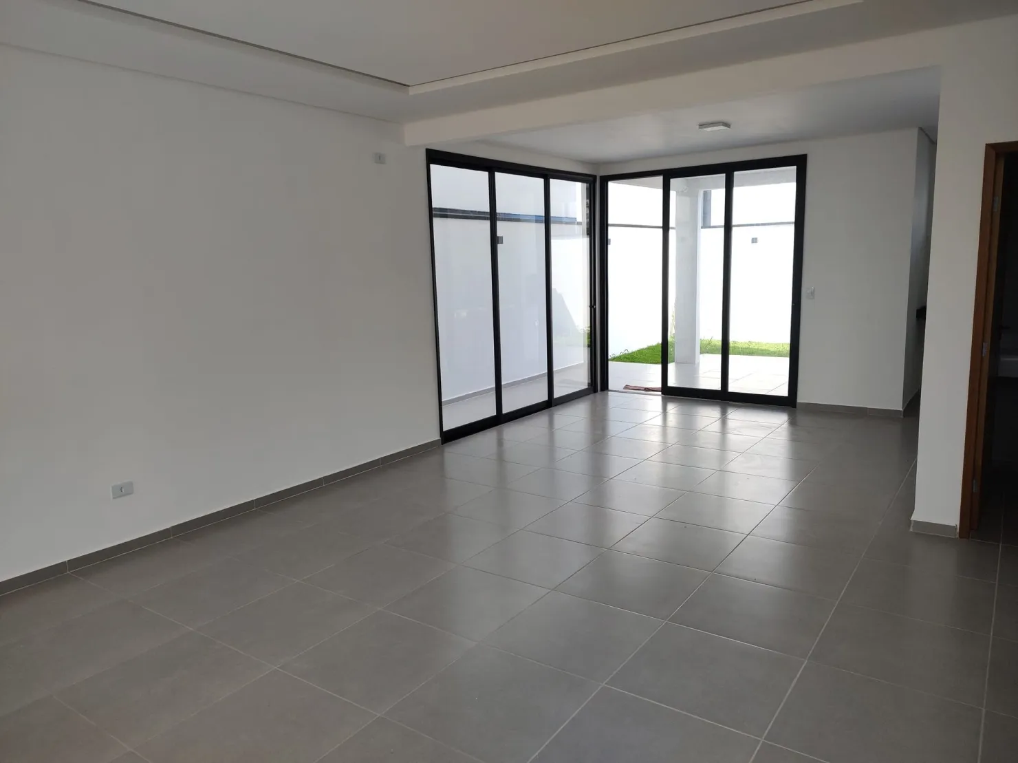 Imagem Casa à venda 3 Quartos, 1 Suite, 4 Vagas, 150M², Morada dos Nobres, Taubaté - SP | Recanto Tropical