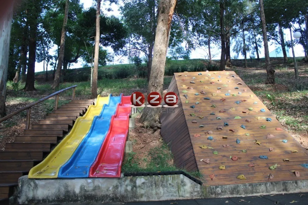 Imagem Terreno lindo a venda com 810 metros no Condomínio Terras de Santa Teresa - Entre Vinhedo e Itupeva-SP