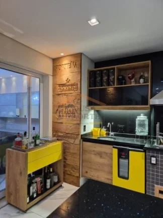 Imagem Apartamento de alto padrão, com 3 dormitórios, sendo 3 suítes, 3 vagas de garagem e uma elegante ...