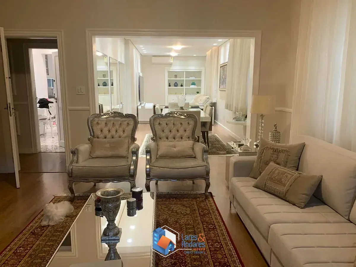 Imagem Casa para venda em Jardim Paulista com 5 quartos, sendo 2 suítes, 380m²