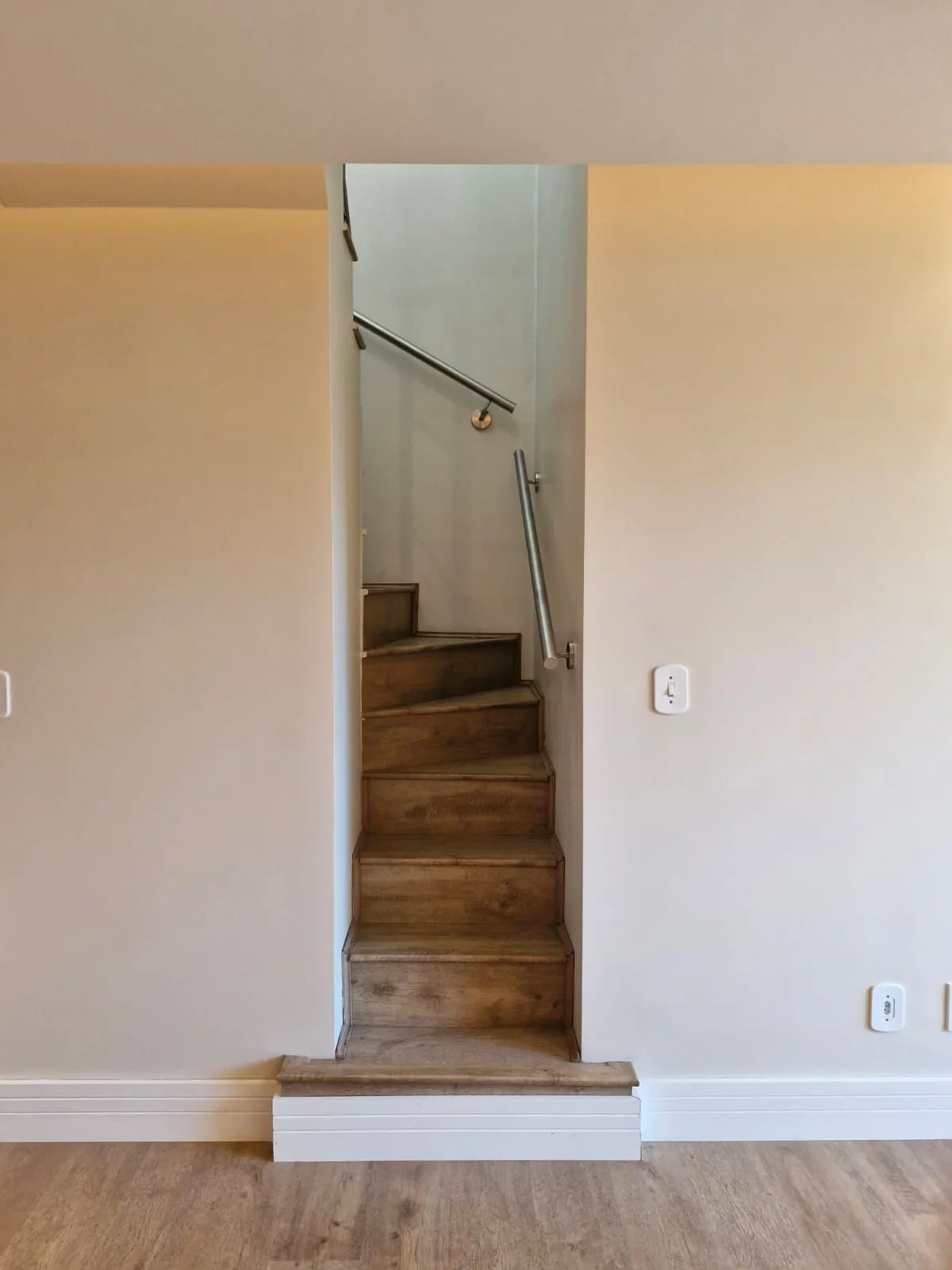 Imagem Cobertura com 123m², 2 dormitórios no Bairro Medianeira.