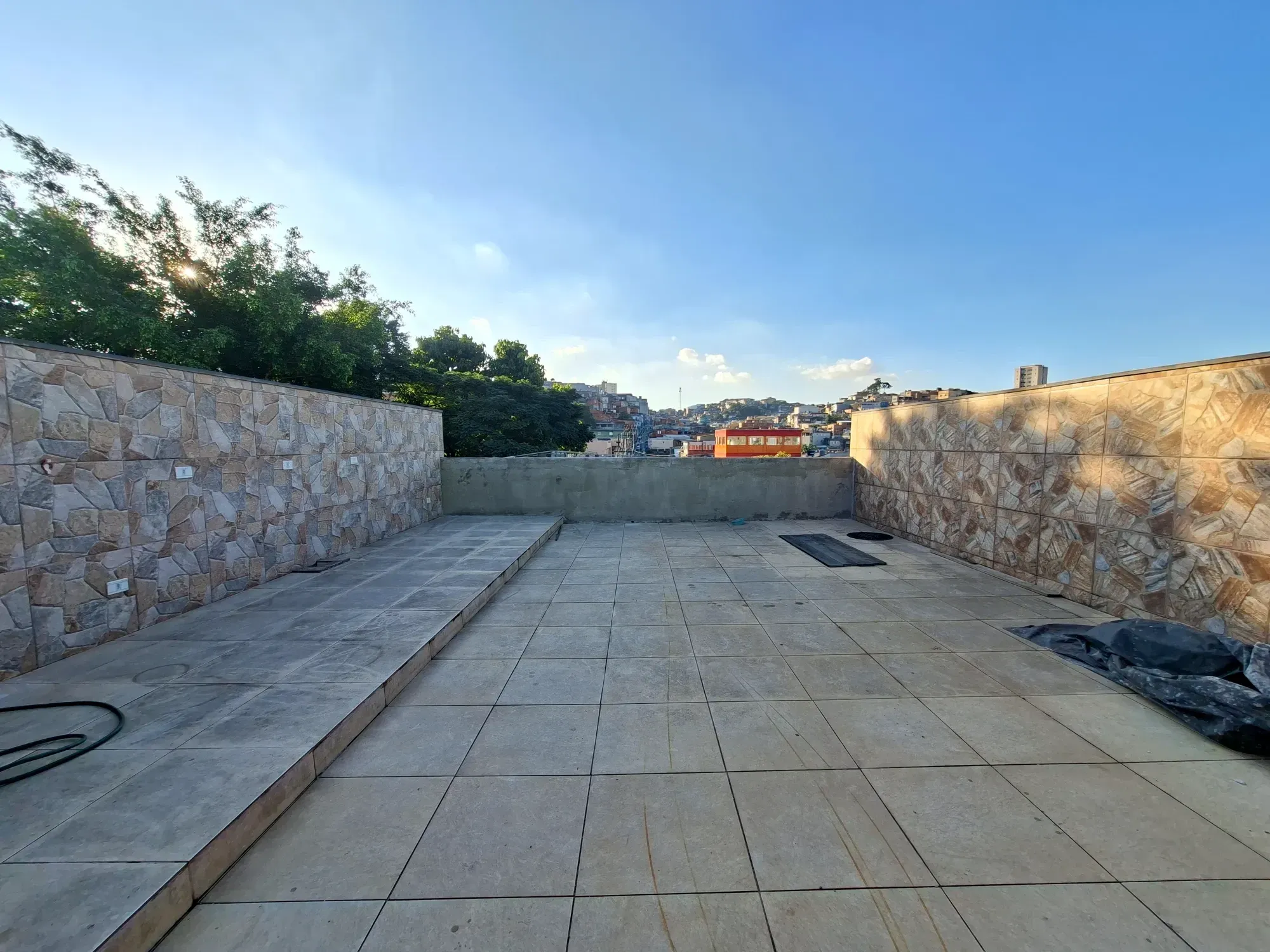 Imagem Sobrado com 2 Quartos à Venda, 208 metros em Jardim Saporito - Taboão da Serra