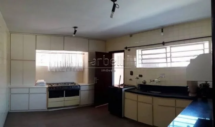 Imagem Sobrado com 329 metros quadrados de área útil, com 4 dormitórios sendo 1 dormitório reversível ...