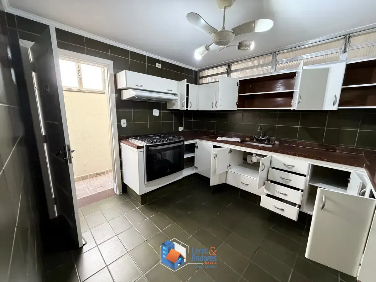 Imagem Casa para venda em Planalto Paulista com 3 quartos, 140m²