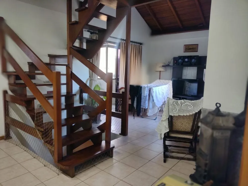 Imagem Cobertura 162m² semimobiliada no Menino Deus