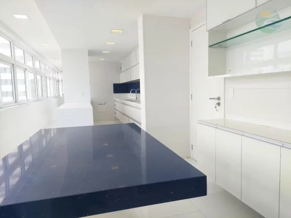 Imagem Apartamento de Luxo, 4 Suites, Varandão, Beira mar de Candeias, Jaboatão dos Guararapes.