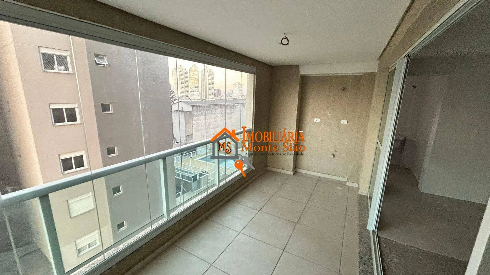 Imagem Apartamento com 3 dormitórios à venda, 100 m² por R$ 865.400,00 - Centro - Guarulhos/SP