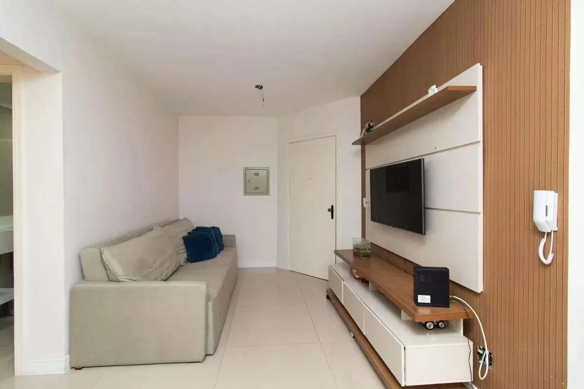 Imagem Apartamento com 03 dormitorios e vaga de garagem na Cavalhada -Porto Alegre/RS
