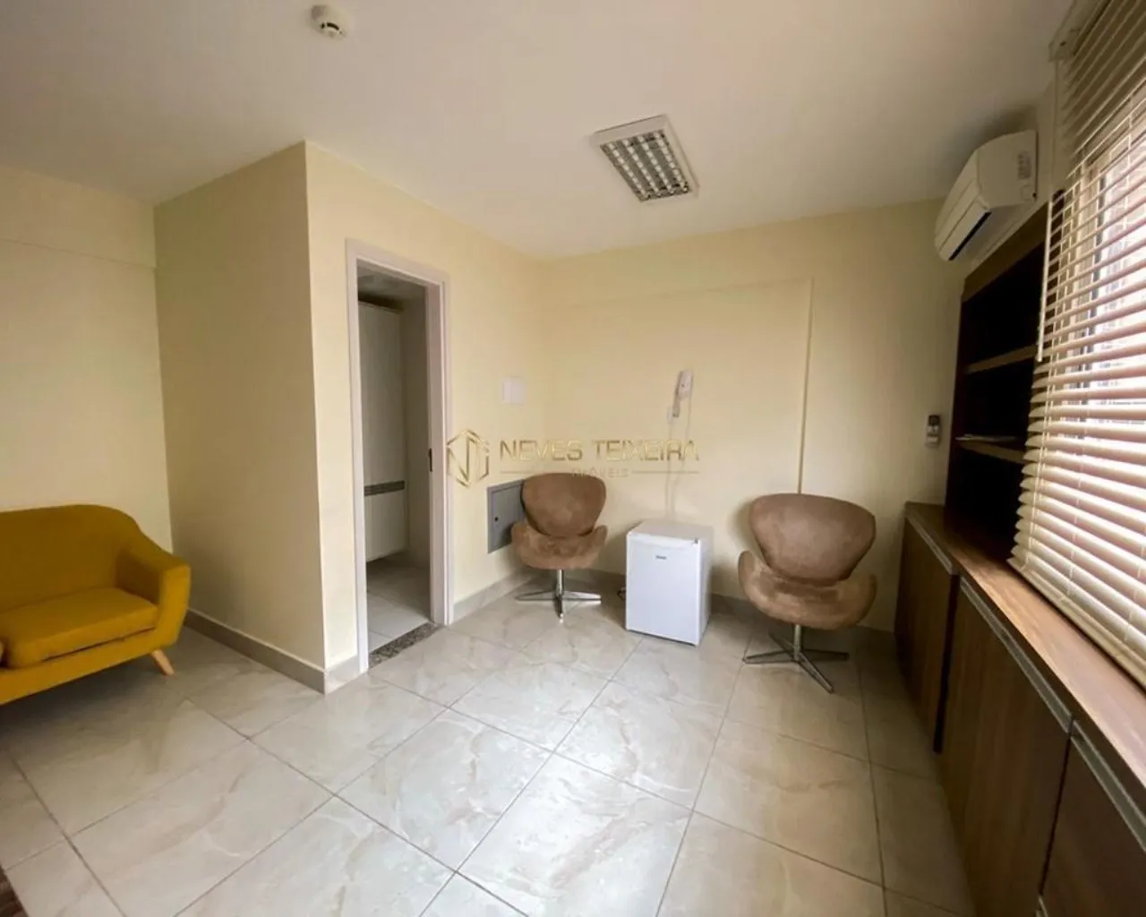 Imagem Sala para alugar, 25 m² - Lago Norte - Brasília/DF
