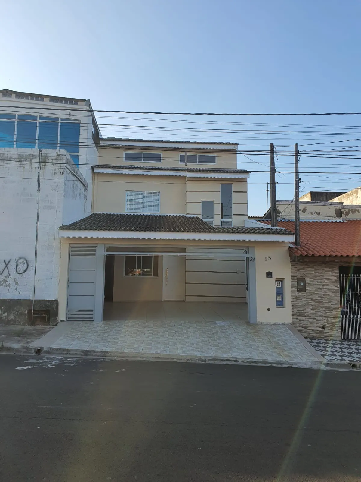 Imagem Sobrado Alto Padrão à Venda no Jardim Bonsucesso ? 3 Pavimentos e Acabamento Impecável