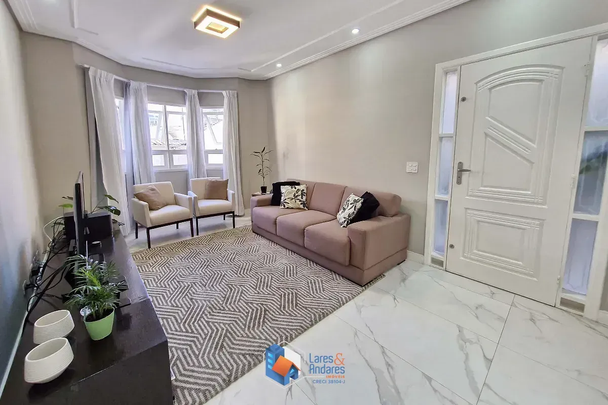Foto do imóvel Sobrado para venda em Tucuruvi com 3 quartos, sendo 3 suítes, 234m² em Rua Marinheiro