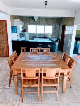 Imagem Magnífica casa a venda no condomínio Riviera de Santa Cristina XIII - SETOR MARINA