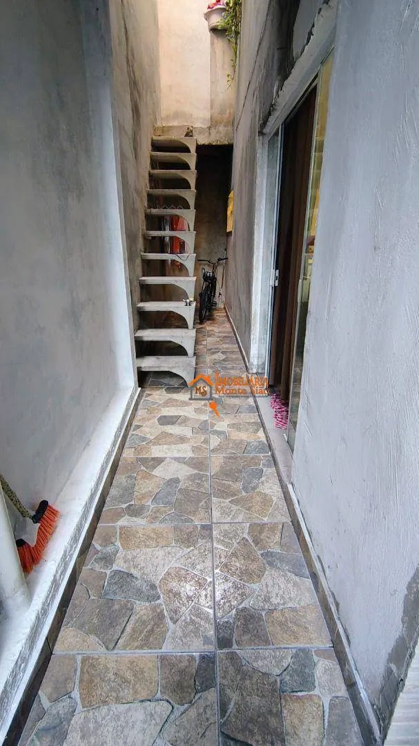 Imagem Sobrado com 4 dormitórios à venda, 300 m² por R$ 350.000,00 - Jardim Ponte Alta I - Guarulhos/SP