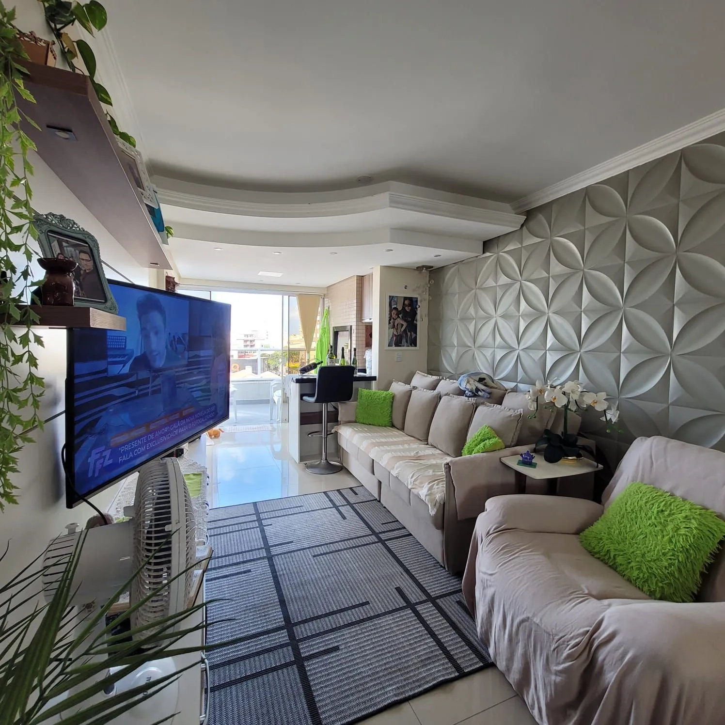Imagem Apartamento com terraço, sacada, churrasqueira, 1 dor no Centro de Tramandaí