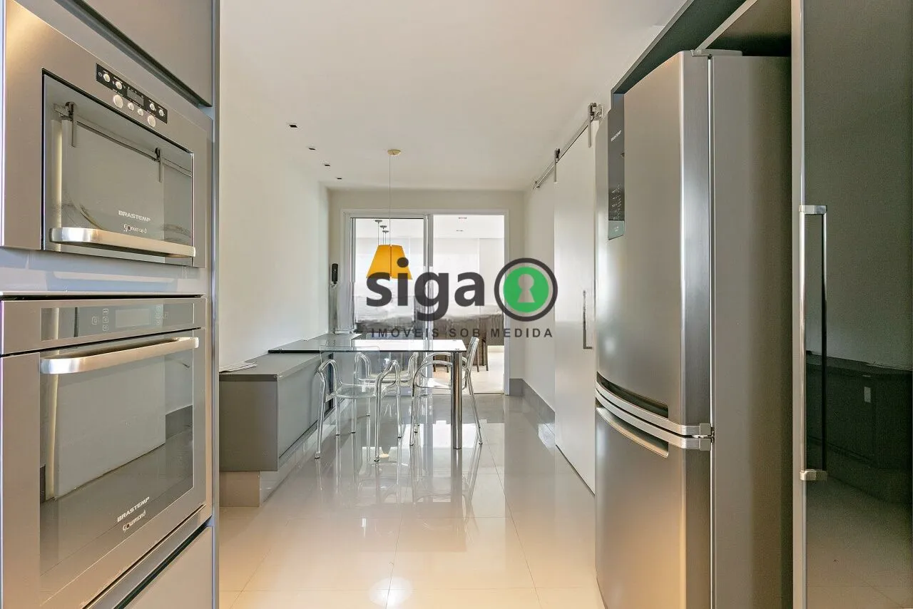 Imagem Apartamento Alto Padrão na Vila Olímpia de 3 Quartos com 3 Vagas - 210m² à Venda.