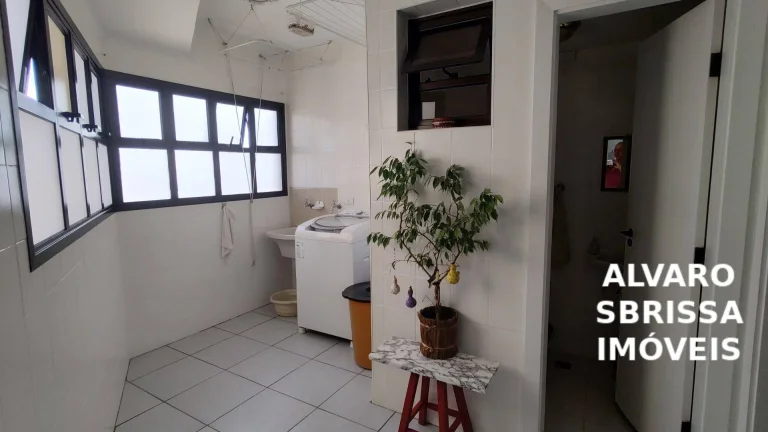 Imagem Apartamento espaçoso, arejado, com belíssima vista e muita luz natural. 3 dormitórios sendo 1 suite. 138m2 Itu/SP