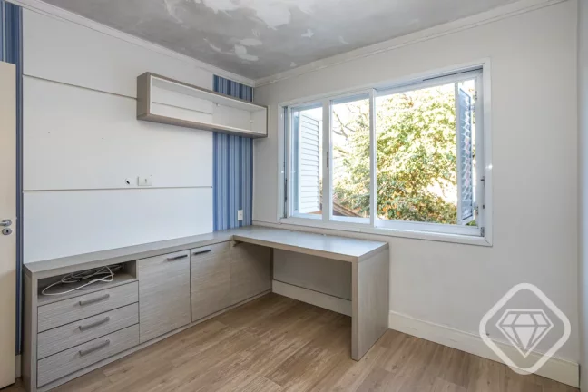 Imagem Apartamento semi mobiliado em Teresópolis

68 m² privativos, 2 dormitórios, vaga de garagem e exc...